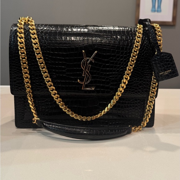 Saint Laurent Sunset Large in black croc-embossed shiny leather w/ gold hardware - Picture 12 of 17